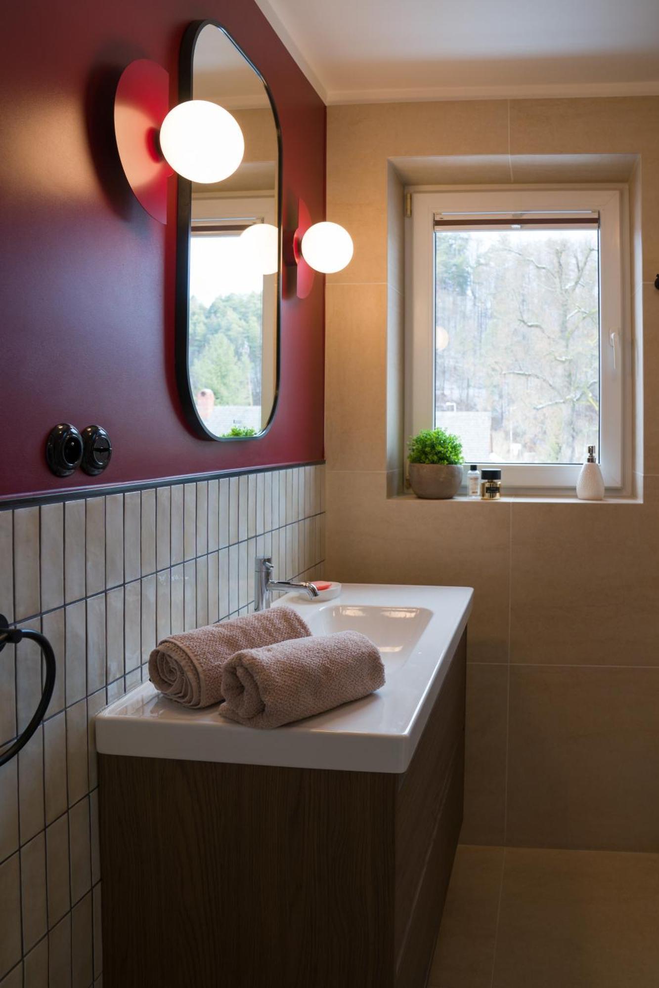 Villa Turris Apartamenty Przy Muszynskim Zamku มูเชนา ภายนอก รูปภาพ