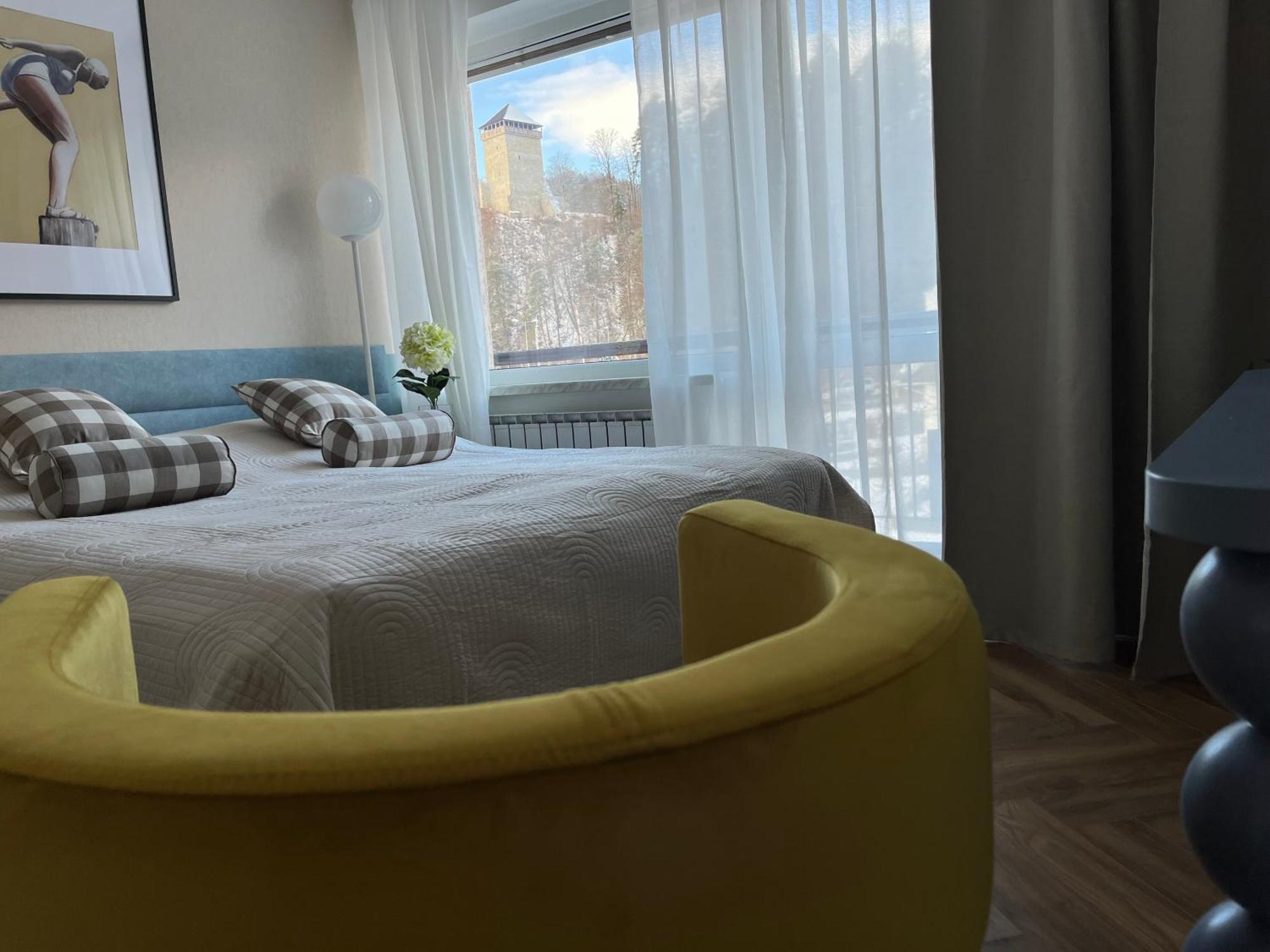 Villa Turris Apartamenty Przy Muszynskim Zamku มูเชนา ภายนอก รูปภาพ